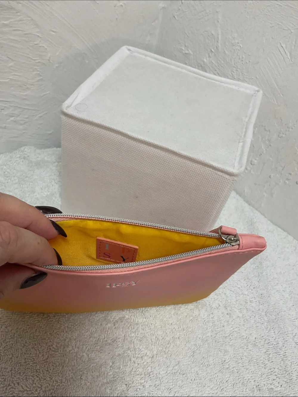 Ipsy May 2020 Pink Yellow Ombre Faux Leather Cosmetic Bag Case